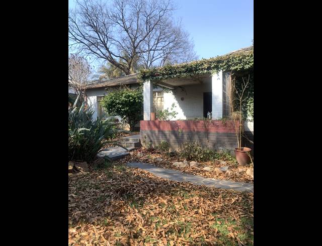 4 BEDROOM FREESTANDING SOLD IN PARKTOWN NORTH